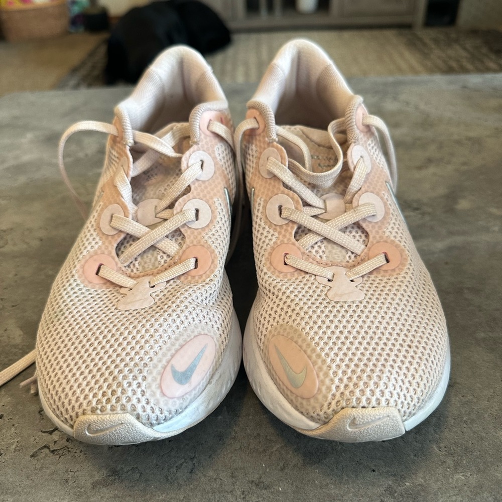 Nike shoes